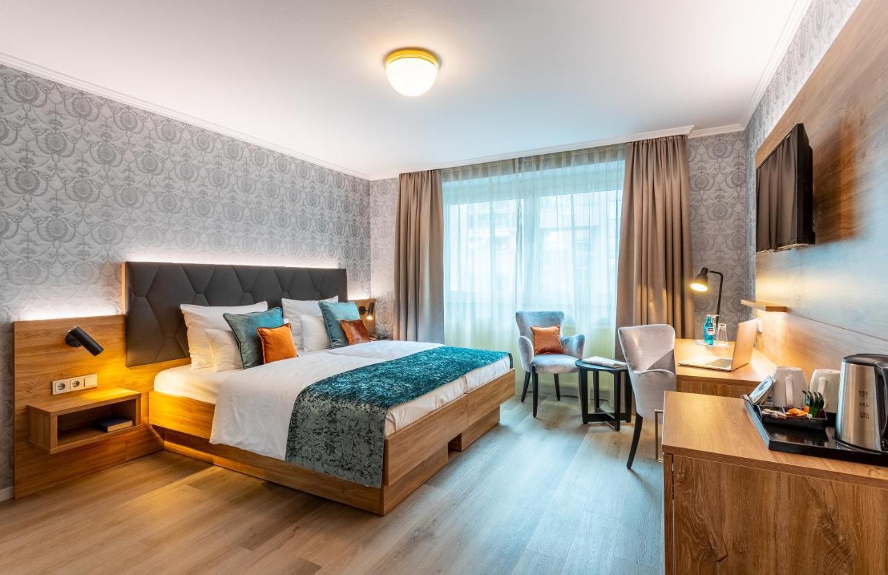 4 Kluge Messehotels in Stratum, die sich lohnen